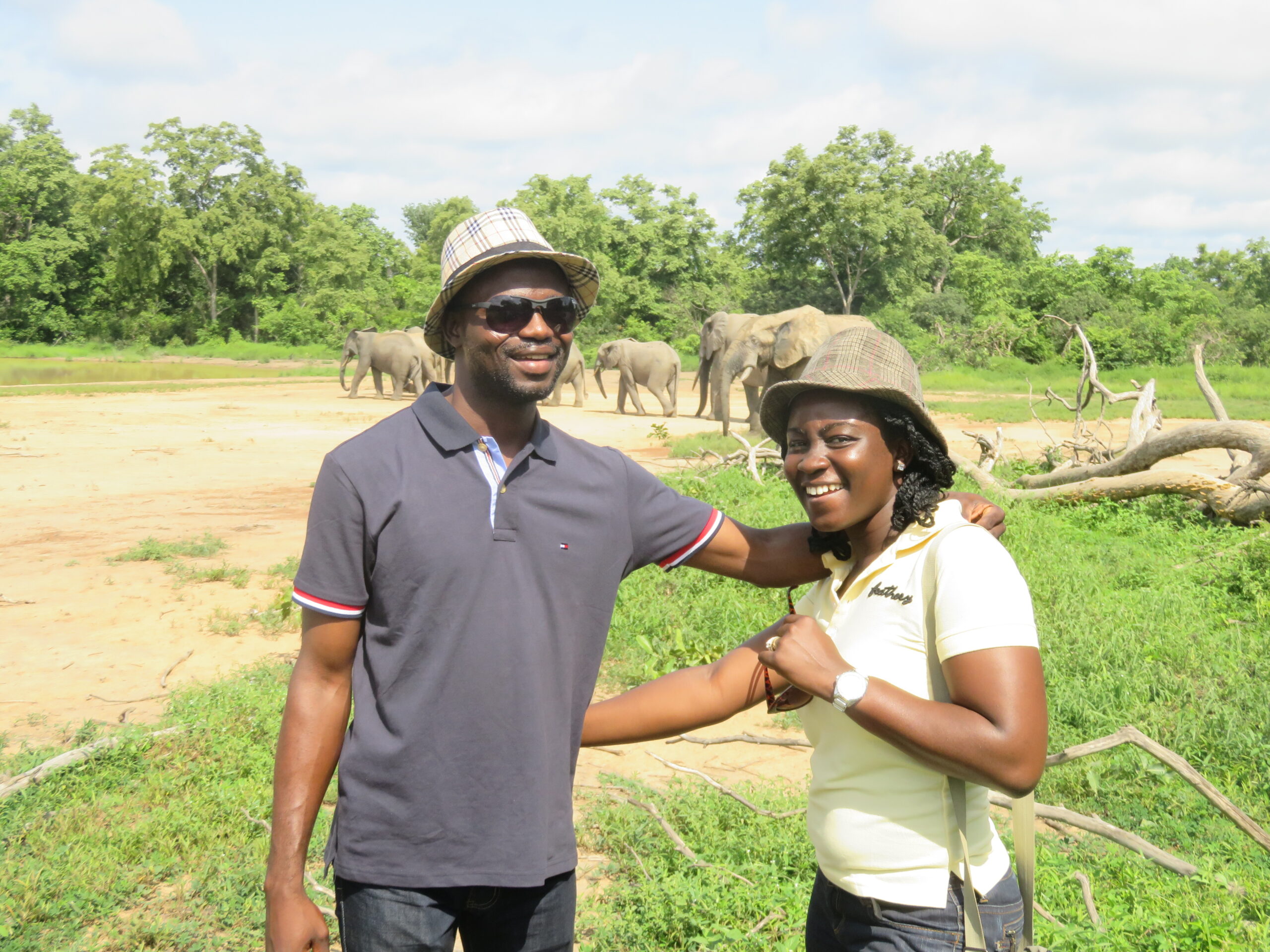 MANASSEH’S FOLDER: Honeymoon experience in Mole National Park